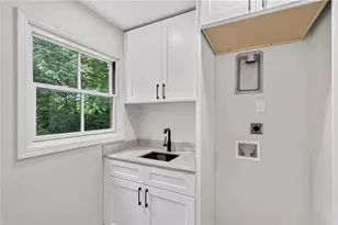 350 Shadowlawn Road SE, Marietta, GA 30067 - Photo 19