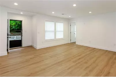2130 Donald Lee Hollowell Parkway NW, Atlanta, GA 30318 - Photo 19