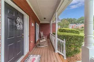 2190 Rosie Ln, Snellville, GA 30078 - Photo 7