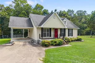 5740 Thompson Bridge Rd, Murrayville, GA 30564 - Photo 3
