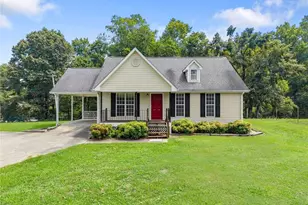 5740 Thompson Bridge Rd, Murrayville, GA 30564 - Photo 1