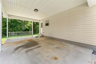 5740 Thompson Bridge Rd, Murrayville, GA 30564 - Photo 5