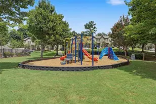 1609 Meadow Crossing, East Point, GA 30344 - Photo 29