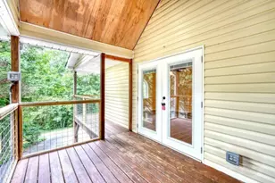553 Grayce Ln, Hiawassee, GA 30546 - Photo 9