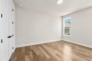 555 Pearl St, Cumming, GA 30040 - Photo 23