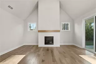 555 Pearl St, Cumming, GA 30040 - Photo 3