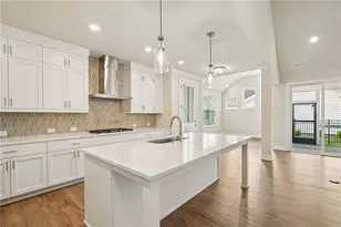555 Pearl St, Cumming, GA 30040 - Photo 11