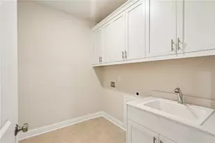 555 Pearl St, Cumming, GA 30040 - Photo 17