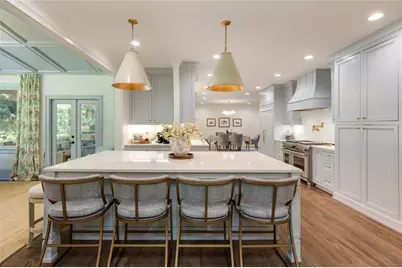 300 Chesterton Circle, Johns Creek, GA 30097 - Photo 3