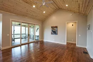 271 Highlands Dr, Clarkesville, GA 30523 - Photo 25