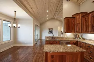 271 Highlands Dr, Clarkesville, GA 30523 - Photo 35