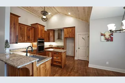 271 Highlands Dr, Clarkesville, GA 30523 - Photo 31
