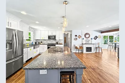935 Pine Circle, Woodstock, GA 30189 - Photo 11