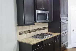 536 Wolf Pack Ln, Atlanta, GA 30349 - Photo 7