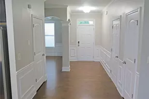 536 Wolf Pack Ln, Atlanta, GA 30349 - Photo 5