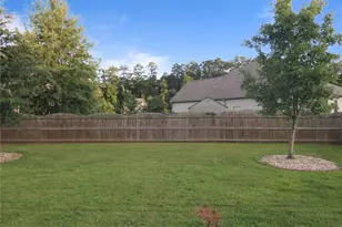 536 Wolf Pack Ln, Atlanta, GA 30349 - Photo 35