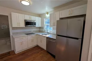 3915 Emerald N Dr, Decatur, GA 30035 - Photo 5