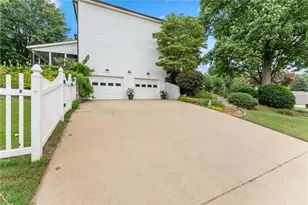 1615 Bluewater Ct, Cumming, GA 30041 - Photo 51