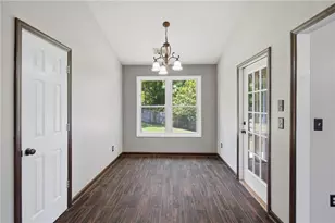 6078 Hillsdale Cir, Flowery Branch, GA 30542 - Photo 13