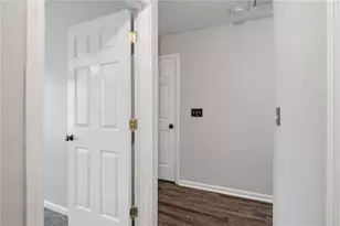6078 Hillsdale Cir, Flowery Branch, GA 30542 - Photo 19