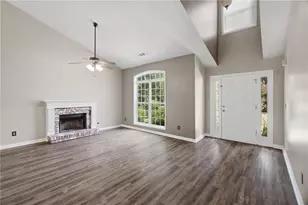 6078 Hillsdale Cir, Flowery Branch, GA 30542 - Photo 7