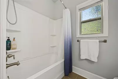 2236 Hamilton Lake Parkway, Buford, GA 30519 - Photo 19