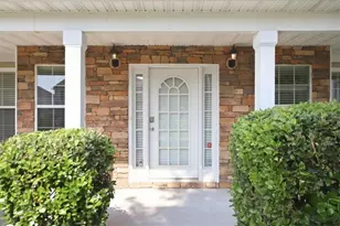 185 Arbor Lake Dr, Covington, GA 30016 - Photo 5