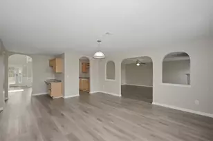 185 Arbor Lake Dr, Covington, GA 30016 - Photo 15