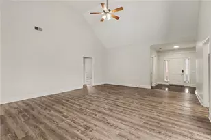 17 Windermere Bend NW, Cartersville, GA 30120 - Photo 3