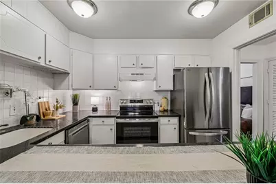 11 Kings Walk NE, Atlanta, GA 30307 - Photo 15