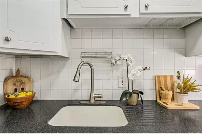 11 Kings Walk NE, Atlanta, GA 30307 - Photo 19