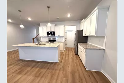 401 Lanier Circle, Woodstock, GA 30189 - Photo 7