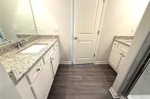401 Lanier Cir, Woodstock, GA 30189 - Photo 23