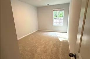 401 Lanier Cir, Woodstock, GA 30189 - Photo 27