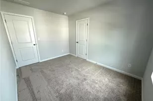 401 Lanier Cir, Woodstock, GA 30189 - Photo 33