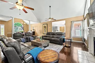 1745 Peachcrest Dr, Lawrenceville, GA 30043 - Photo 11