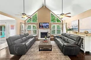 1745 Peachcrest Dr, Lawrenceville, GA 30043 - Photo 7