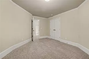 2435 Retreat Point Pkwy, Hoschton, GA 30548 - Photo 33