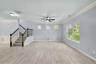 828 Pine Ln, Lawrenceville, GA 30043 - Photo 7
