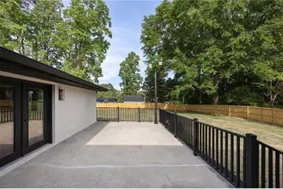 3767 Plumcrest Road SE, Smyrna, GA 30082 - Photo 31