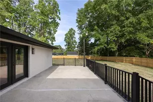 3767 Plumcrest Rd SE, Smyrna, GA 30082 - Photo 31