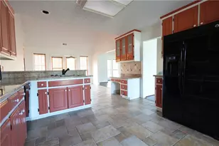 1041 Forest Hills Dr SE, Conyers, GA 30094 - Photo 11