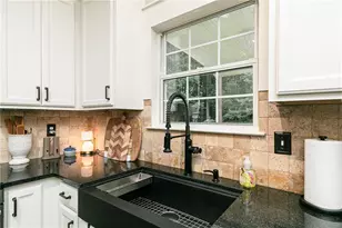 18 Creek Branch Ct, Acworth, GA 30101 - Photo 15
