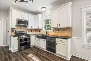 18 Creek Branch Ct, Acworth, GA 30101 - Photo 7