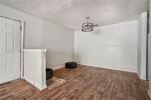 2202 Fairington Village Dr, Lithonia, GA 30038 - Photo 5