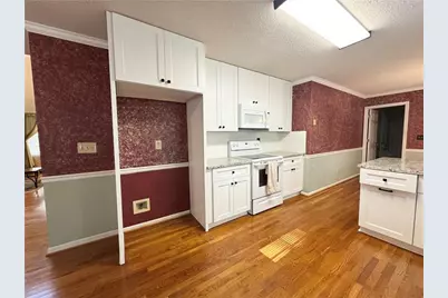 207 Williamsburg Circle, McDonough, GA 30253 - Photo 9