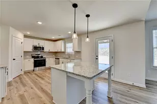676 Rodeo Dr, Auburn, GA 30011 - Photo 11