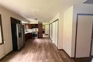 6451 Valley Dale Dr, Riverdale, GA 30274 - Photo 5