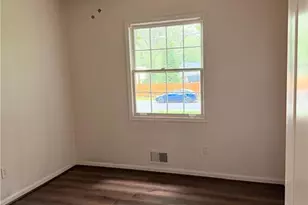 6451 Valley Dale Dr, Riverdale, GA 30274 - Photo 9