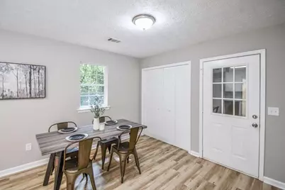 110 E Country Woods Drive, Covington, GA 30016 - Photo 7